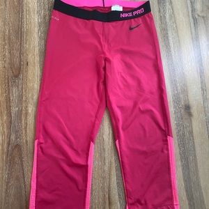 Nike Pro crop leggings